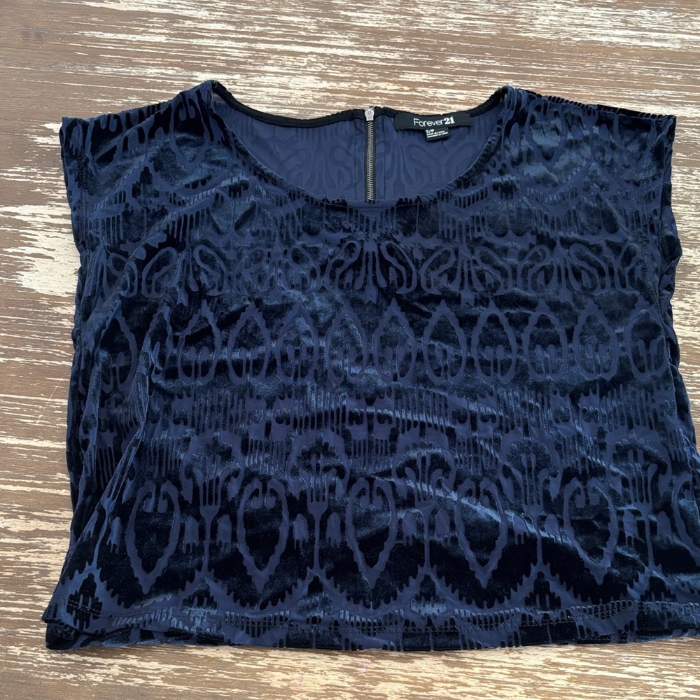 Forever 21 Midnight Blue Velvet Blouse sheer and cropped perfect condition